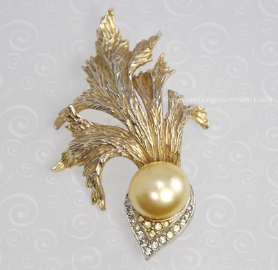 Superb Hard to Find Faux Pearl and Rhinestone Brooch Signed LEDO