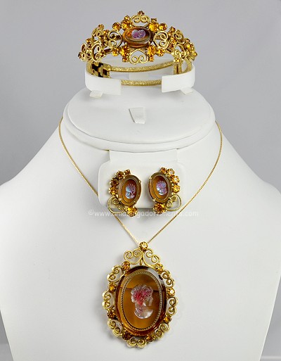 Flamboyant Vintage DELIZZA and ELSTER for CELEBRITY NY Glass Cameo Parure