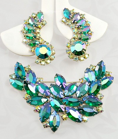 Incredible Unsigned Vintage Green Aurora Borealis Brooch and Earring Set