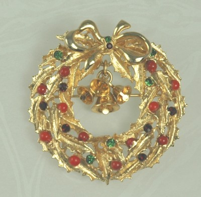 Christmas Wreath Brooch with Articulating Bells Signed ART