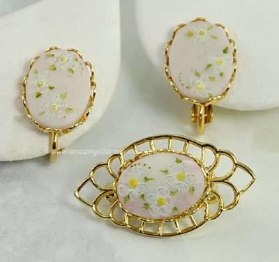 Very Sweet Vintage Painted Floral on Porcelain Brooch and Earring Set
