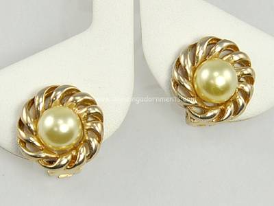 Classy Vintage Signed REJA Faux Pearl Earrings