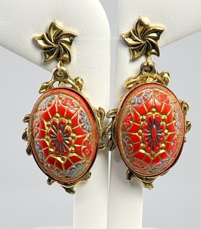 Unsigned Vintage Red Mosaic Screw- back Earrings