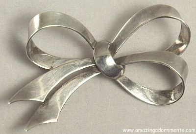 MEXICAN Sterling Bow Pin Signed PARISINA [Marcel Boucher]
