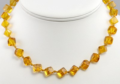 Vintage Amber/Topaz Glass Cube Bead Necklace Signed CZECHOSLOVAKIA