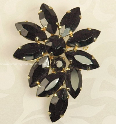 Beautiful Vintage Black Rhinestone Stylized Flower Brooch