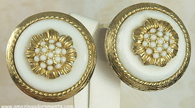 Gorgeous Summery Clip- on Earrings Signed CARNEGIE
