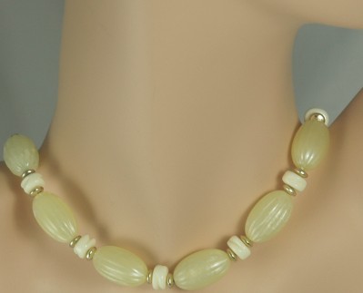 Lemon Thermoplastic Ribbed Bead Necklace