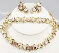 Gorgeous Vintage Necklace, Earring and Bracelet Set Signed TARA