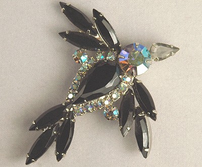 Vintage DeLizza and Elster Figural Bird Brooch in Black