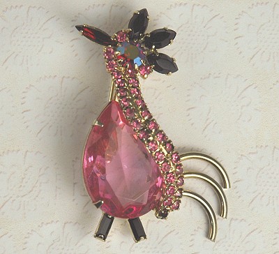 So Cute Vintage Rhinestone Figural Rooster Pin