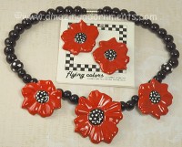 San Francisco's FLYING COLORS Floral Motif Ceramic Necklace and Earring Set