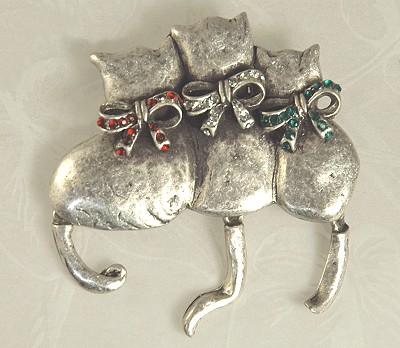 Too Sweet Kitty Cats Pin with Christmas Bows and Moveable Tails Signed TC
