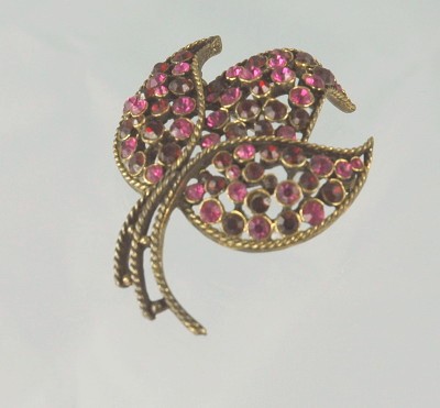 Stunning KRAMER of New York Vintage Floral Brooch