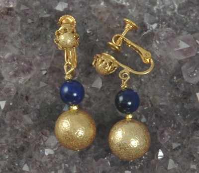 Essential MIRIAM HASKELL Gold Tone Ear Baubles