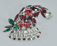 Extravagant Signed BETTINA VON WALHOLF Rhinestone Christmas Pin