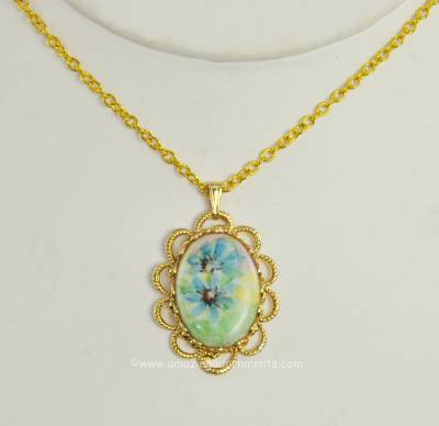 Superb Vintage Necklace with Painted Flowers on Porcelain Pendant