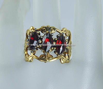 Ornate Unsigned Vintage Ruby Red Rhinestone Ring