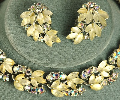 Vintage LISNER Jelly Leaves and Rhinestone Necklace Earring Set