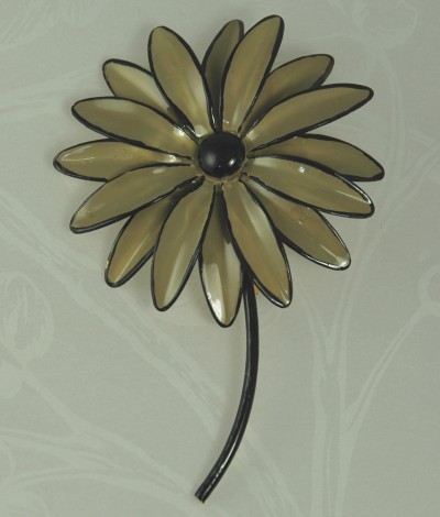 Sizeable Vintage Enamel Daisy Brooch Signed SANDOR