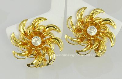 Elegant Vintage Open Metal Work Pinwheel Floral Earrings with Rhinestone