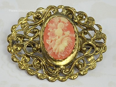 Lovely Vintage Gold- tone Floral Cameo Pin